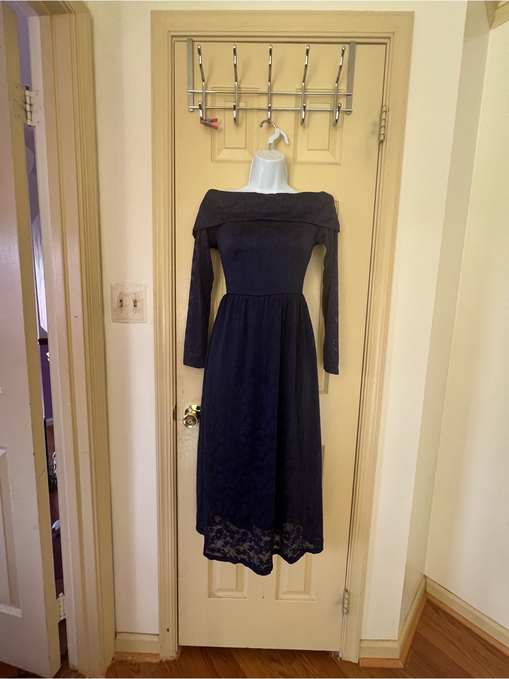 Navy Off-the-Shoulder Long Sleeve Lace Midi Dress